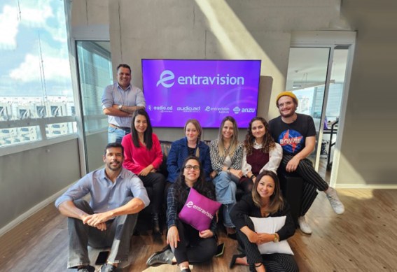 3. EVC Brasil equipo Entravision amplia time no Brasil e reforça foco no crescimento da marca no país